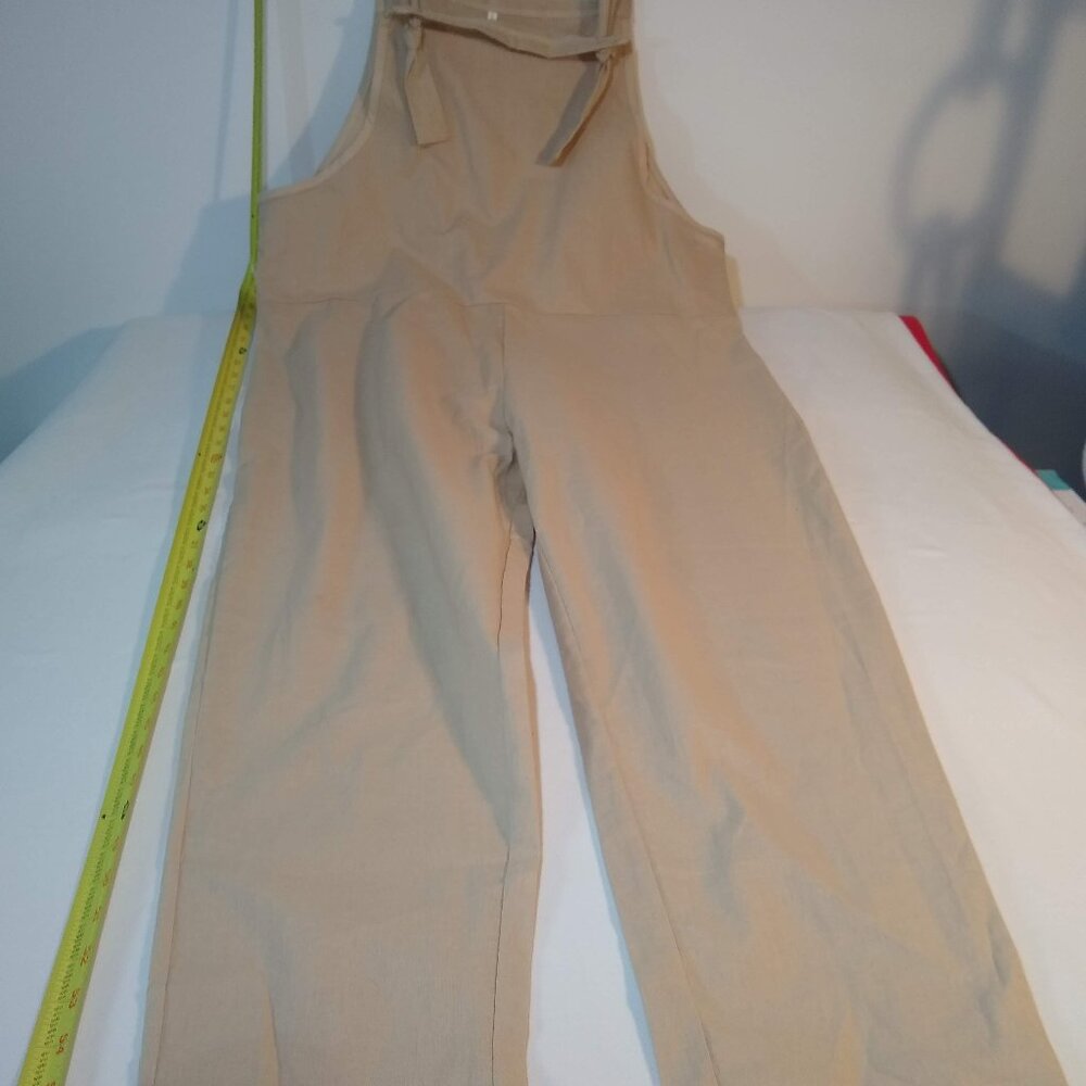 Beige Women's Wide-Leg Jumpsuit